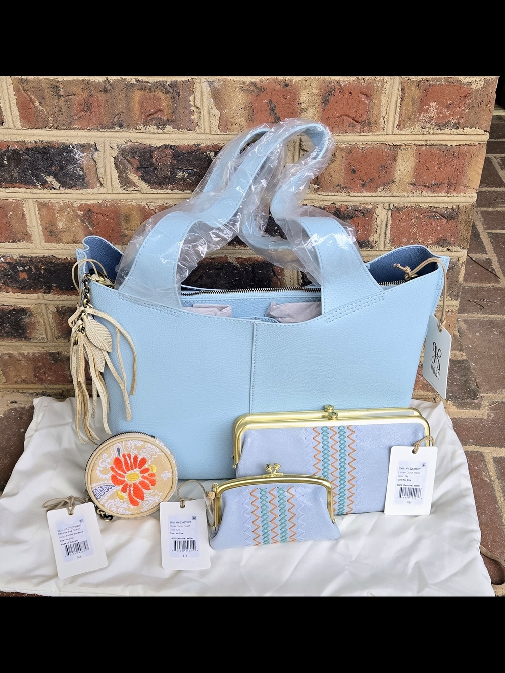 HOBO Light Blue Vida Leather Shoulder Tote 5pc Set